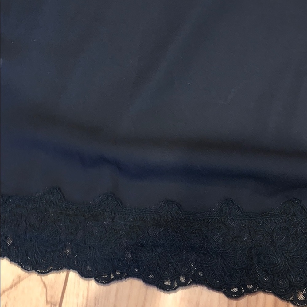 blouse - Picture 4 of 4
